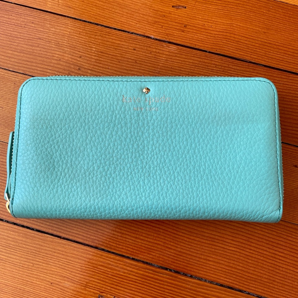 Kate Spade Zip-Around Continental Wallet